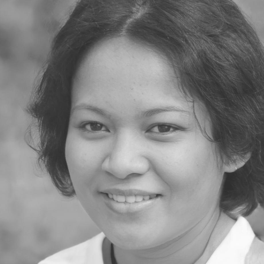 Sienna Kovačević, business analyst specializing in cash flow management and forecasting